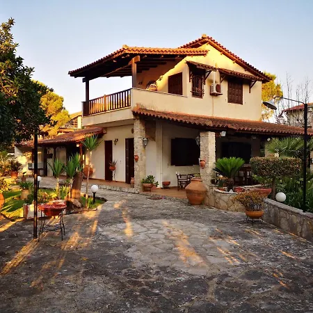 Lena Entire * Kalamaki (Achaea)