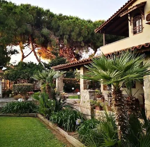 Lena Entire فيلة Kalamaki (Achaea)