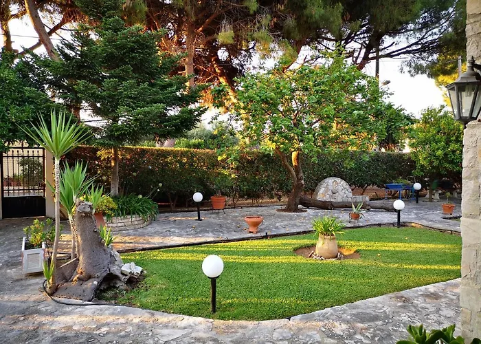 فيلة Lena Entire