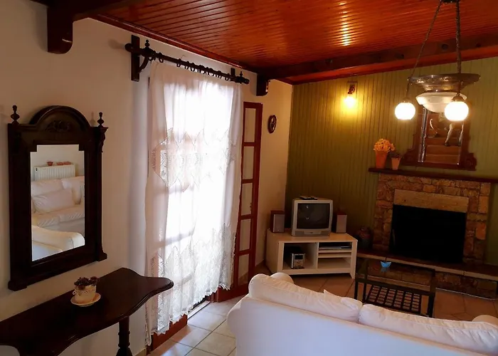 فيلة Lena Entire